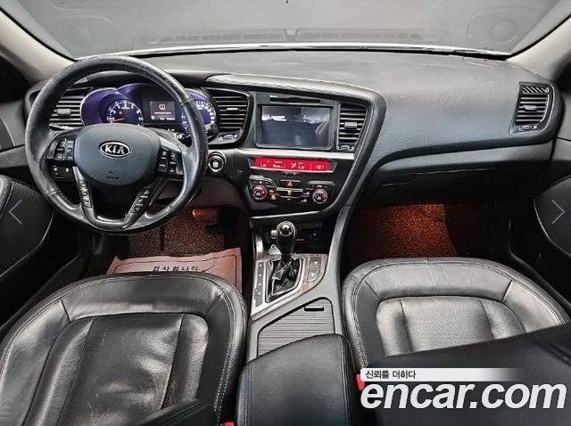 Kia K5 2011 — photo 7