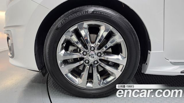 Kia Canival 2018 — photo 5