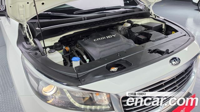 Kia Canival 2018 — photo 6
