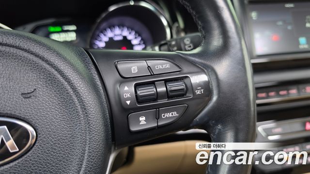 Kia Canival 2018 — photo 16