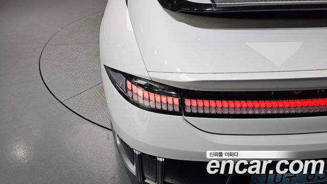 Hyundai Ioniq6 2023 — photo 9