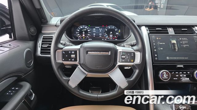 Land Rover Discovery 2024 — photo 18