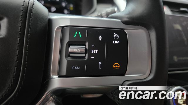 Land Rover Discovery 2024 — photo 25