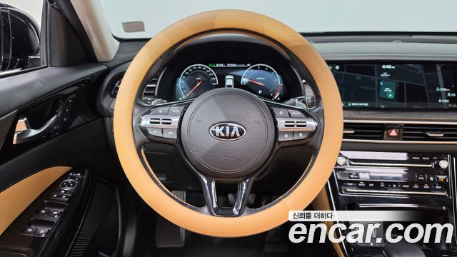 Kia K7 2020 — photo 19