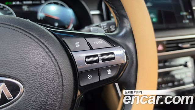 Kia K7 2020 — photo 21