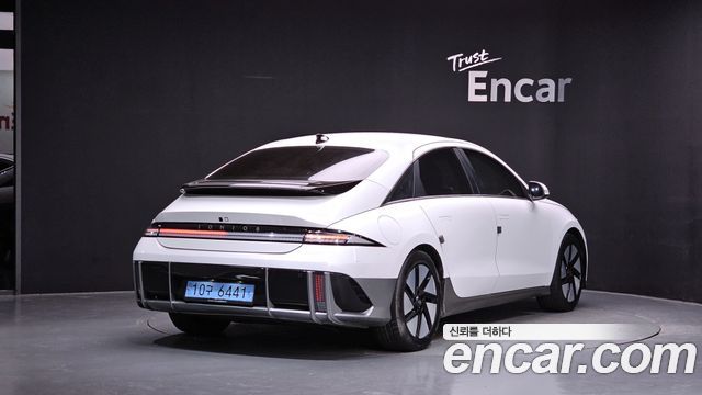 Hyundai Ioniq6 2023 — photo 2