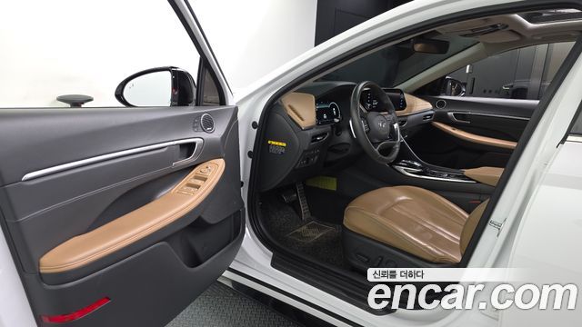 Hyundai Sonata 2020 — photo 13