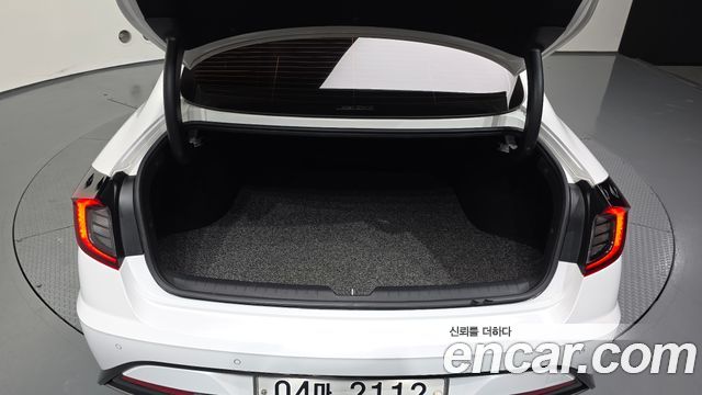 Hyundai Sonata 2020 — photo 26