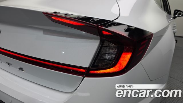 Hyundai Sonata 2020 — photo 9