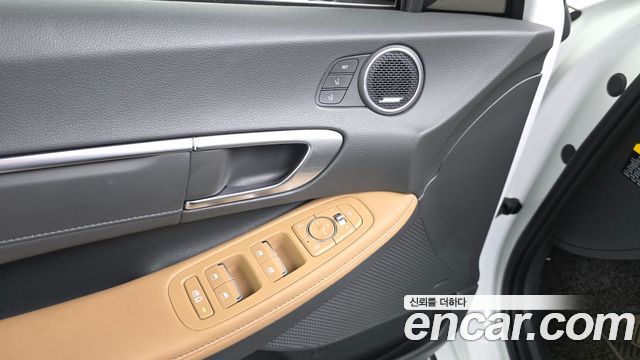 Hyundai Sonata 2020 — photo 33
