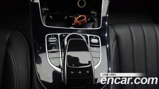 Mercedes-Benz E-Class 2017 — photo 19