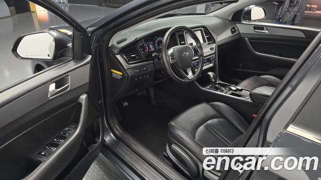 Hyundai Sonata 2019 — photo 13