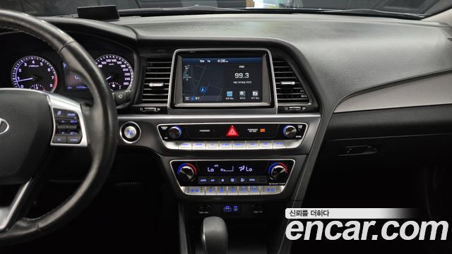 Hyundai Sonata 2019 — photo 19