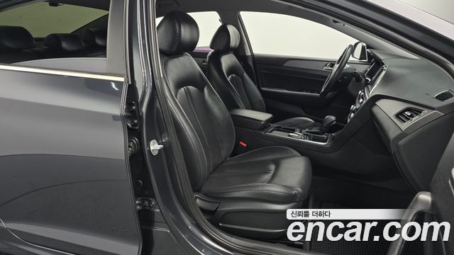 Hyundai Sonata 2019 — photo 16