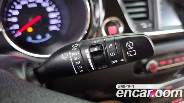 Kia Canival 2016 — photo 30
