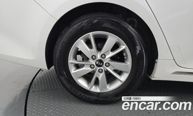 Kia K5 2018 — photo 5