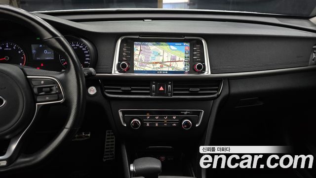 Kia K5 2018 — photo 19