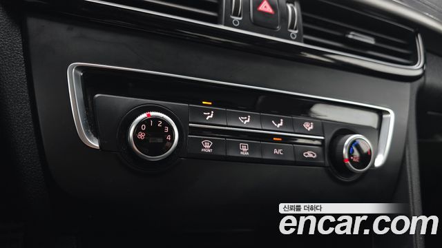 Kia K5 2018 — photo 23