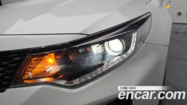 Kia K5 2018 — photo 8