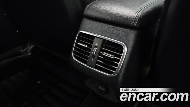 Kia K5 2018 — photo 28