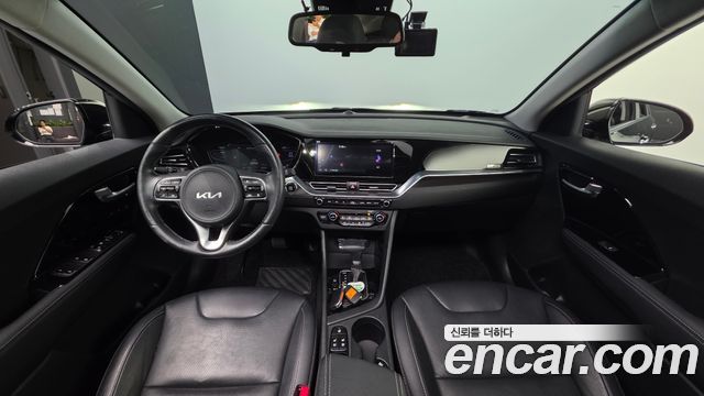 Kia Niro 2022 — photo 10