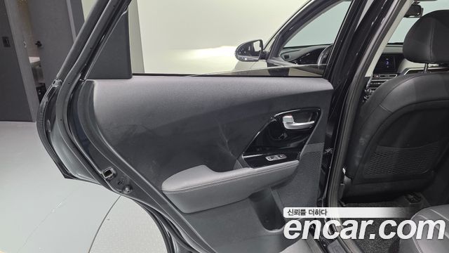 Kia Niro 2022 — photo 15