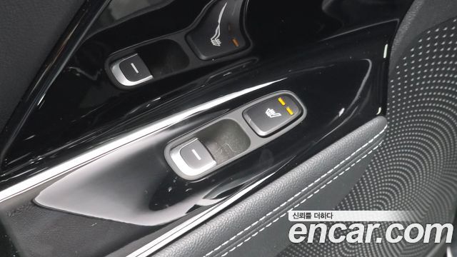 Kia Niro 2022 — photo 28