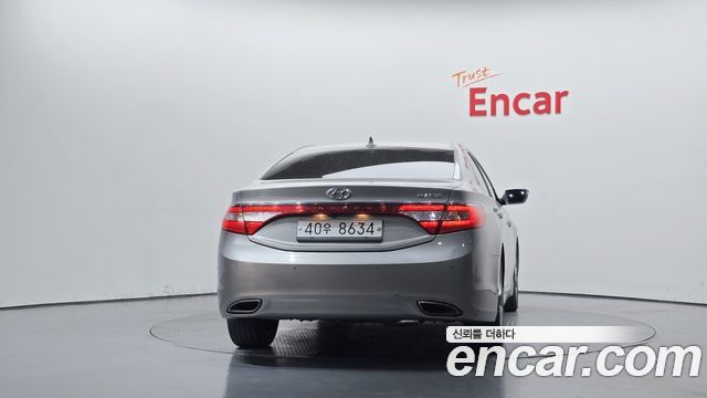Hyundai Grandeur 2011 — photo 4