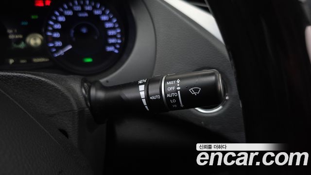 Hyundai Grandeur 2011 — photo 17