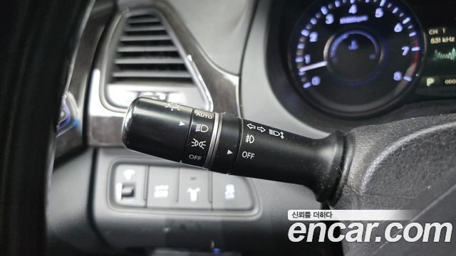 Hyundai Grandeur 2011 — photo 18