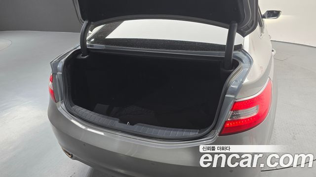 Hyundai Grandeur 2011 — photo 20