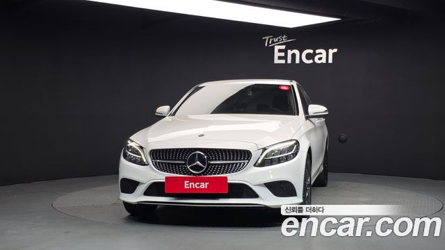 Mercedes-Benz C-Class 2019 — photo 3