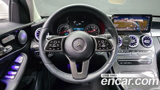 Mercedes-Benz C-Class 2019 — photo 13