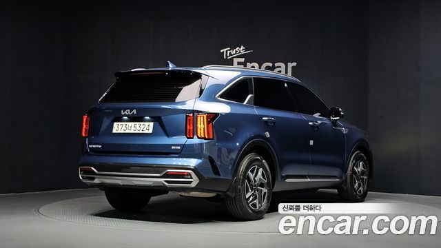 Kia Sorento 2023 — photo 2
