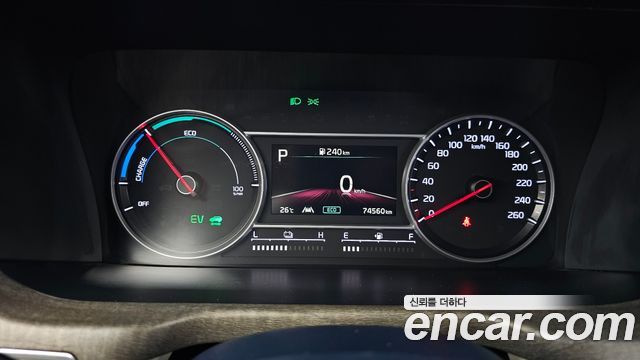 Kia Sorento 2023 — photo 11
