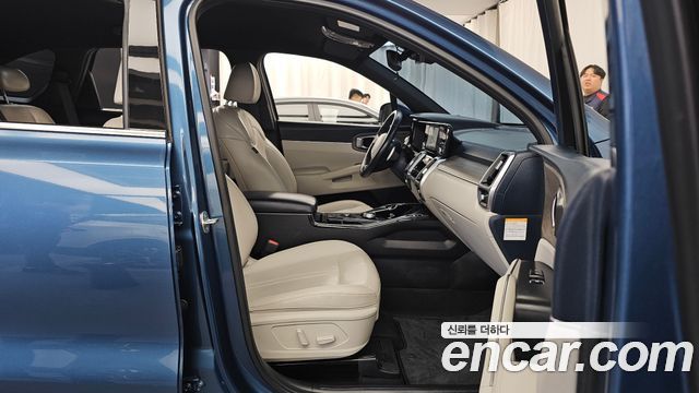 Kia Sorento 2023 — photo 17