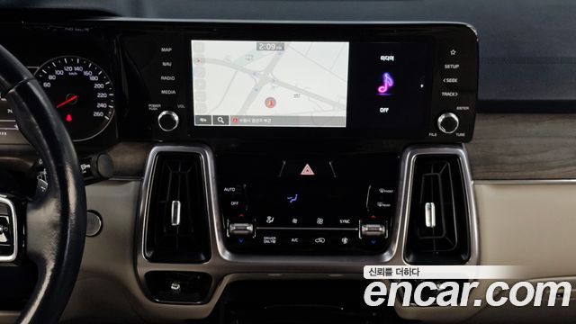 Kia Sorento 2023 — photo 20