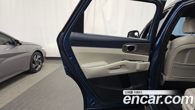 Kia Sorento 2023 — photo 15