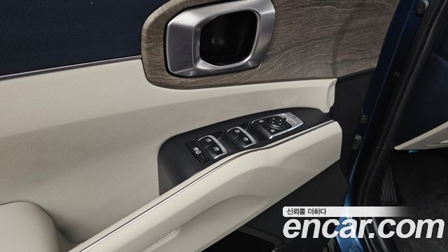 Kia Sorento 2023 — photo 30