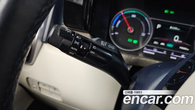 Kia Sorento 2023 — photo 33