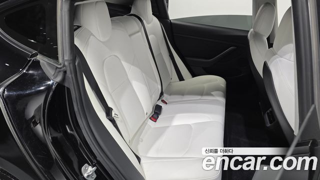 Tesla Model 3 2022 — photo 18