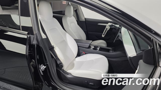 Tesla Model 3 2022 — photo 16