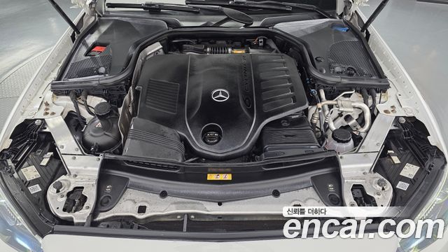 Mercedes-Benz E-Class 2021 — photo 6