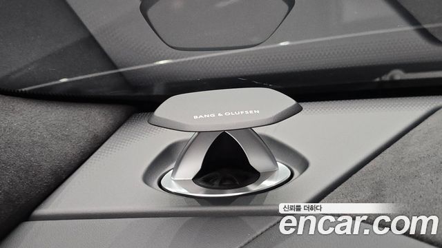 Lamborghini Urus 2026 — photo 28
