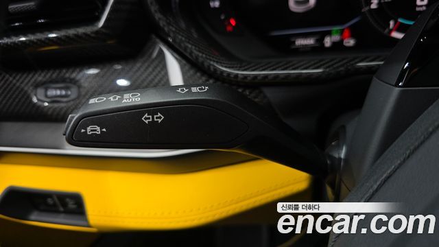 Lamborghini Urus 2026 — photo 29