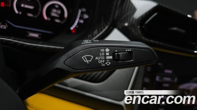 Lamborghini Urus 2026 — photo 32