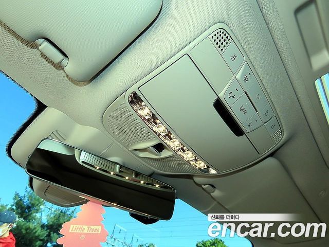 Mercedes-Benz CLS-Class 2019 — photo 16