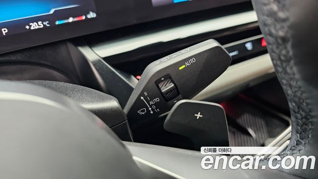 BMW 5-Series 2024 — photo 27