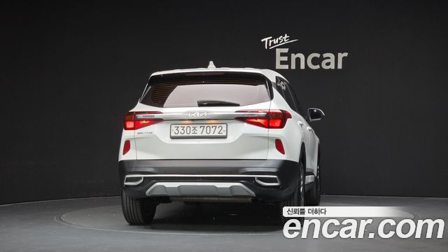 Kia Seltos 2022 — photo 4