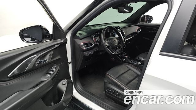 Chevrolet Korea Trailblazer 2022 — photo 13